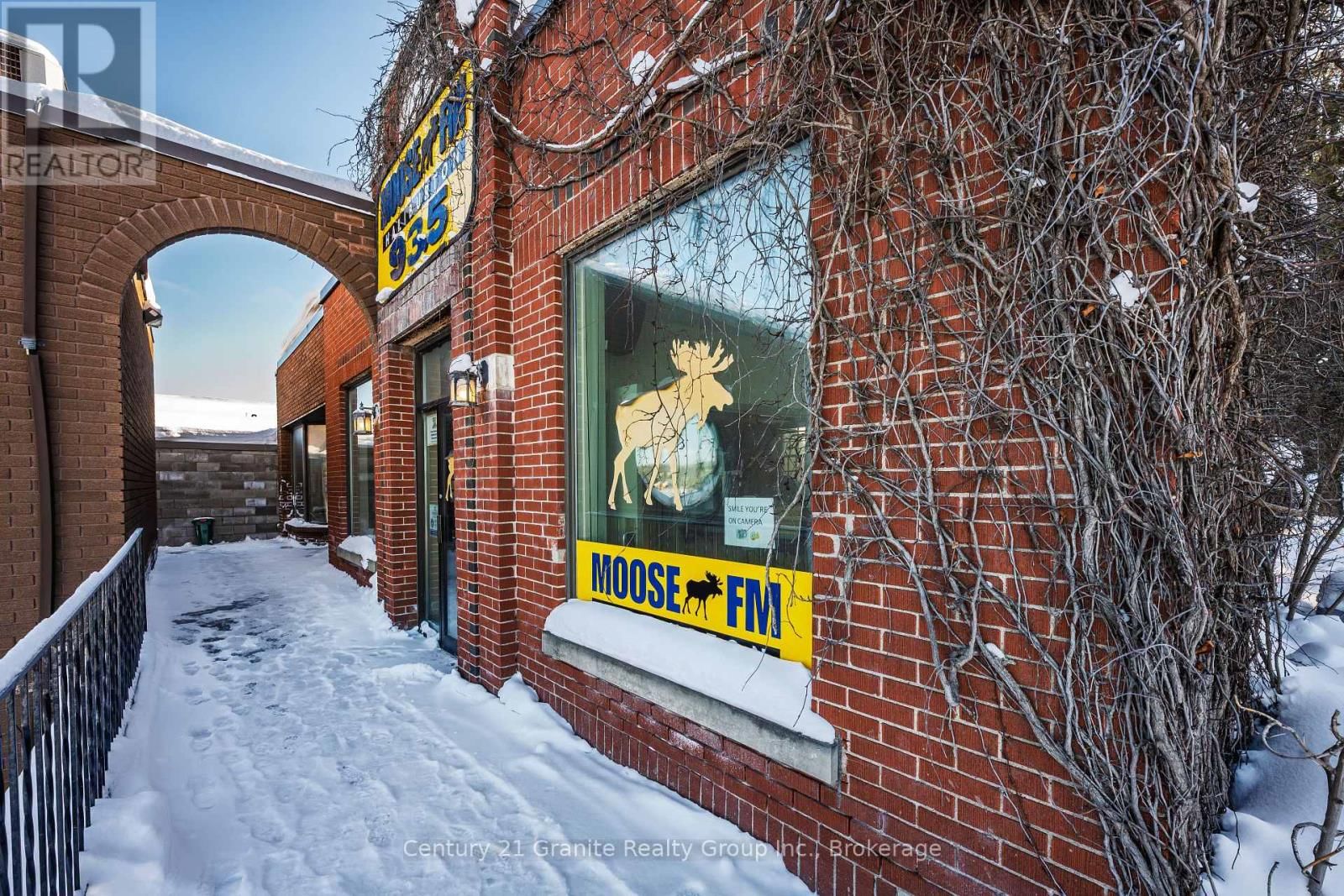 152 HIGHLAND STREET Image 28