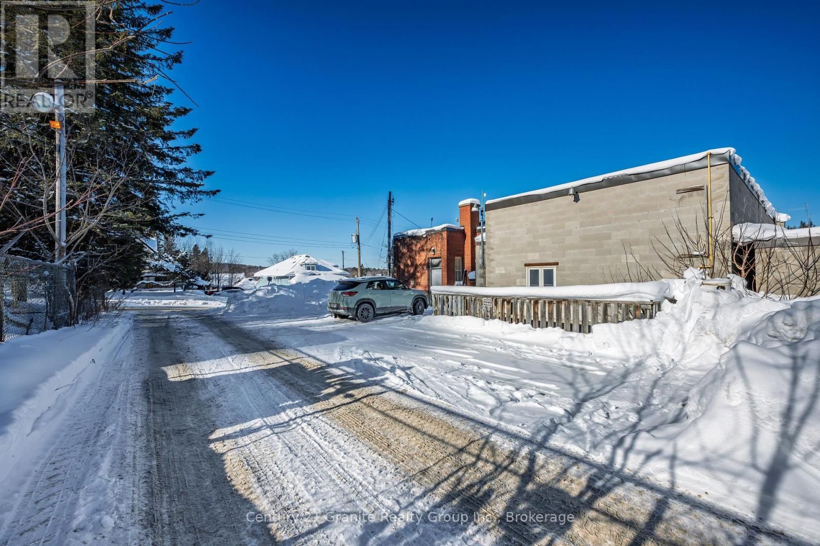 152 HIGHLAND STREET Image 42