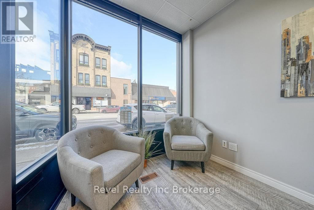 9 KING STREET WEST Image 6