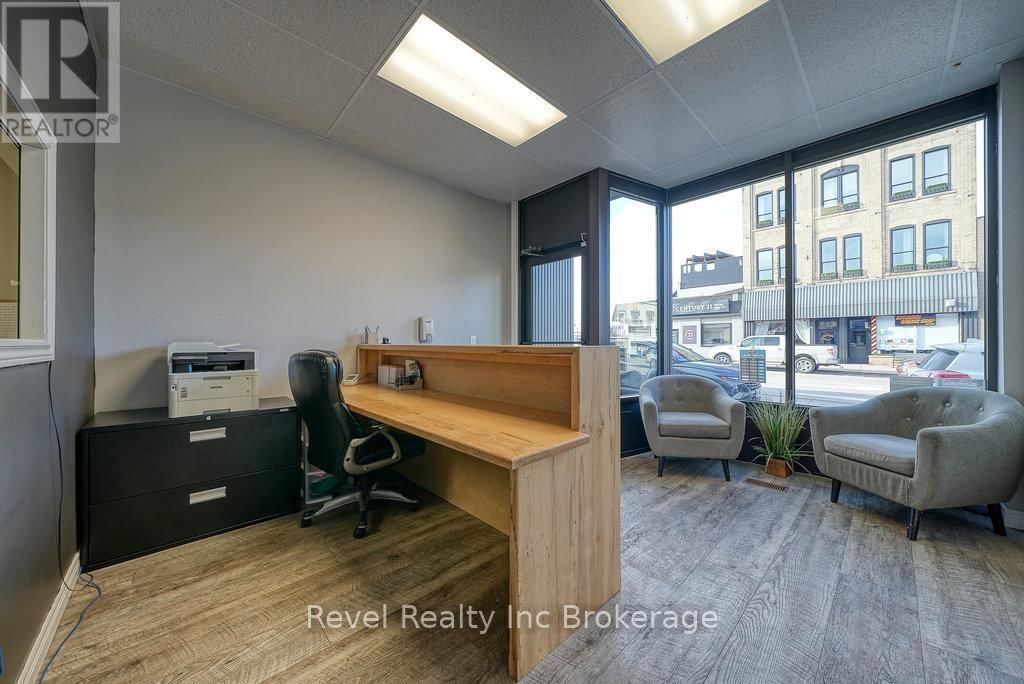 9 KING STREET WEST Image 7