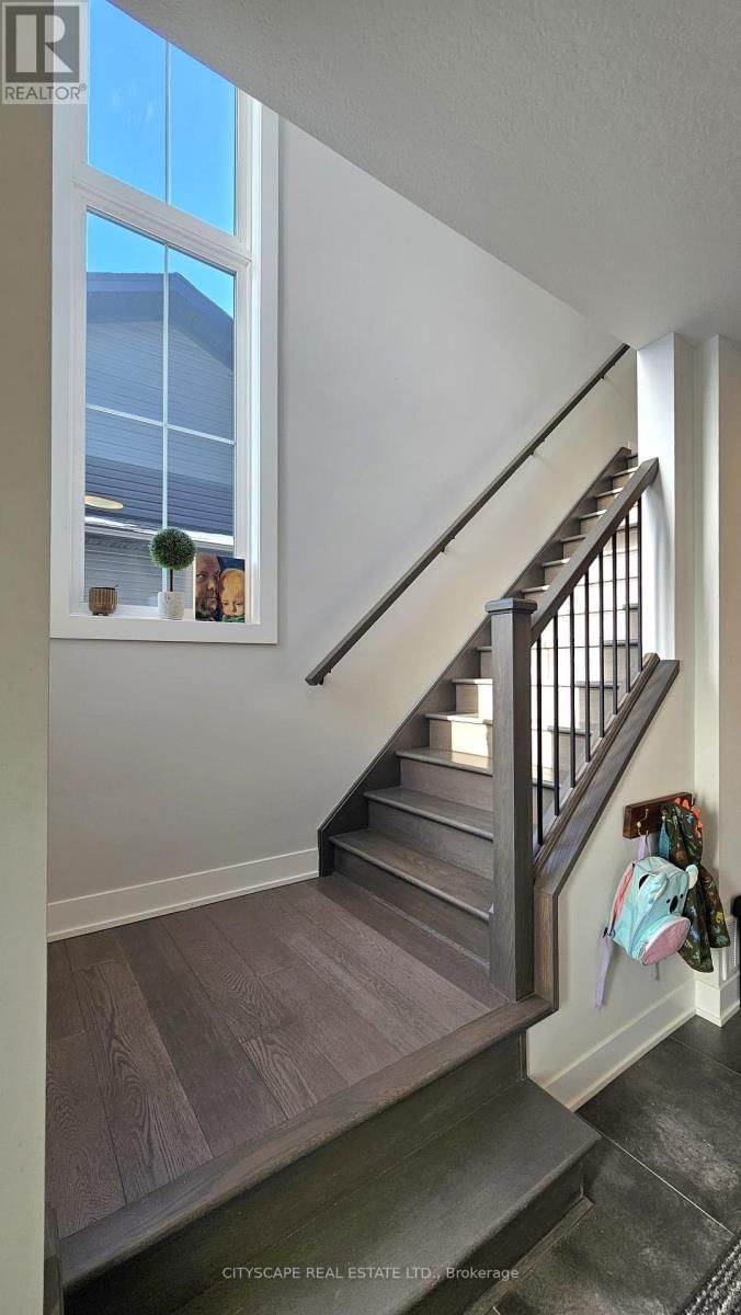 20-297 WHITING STREET Image 21