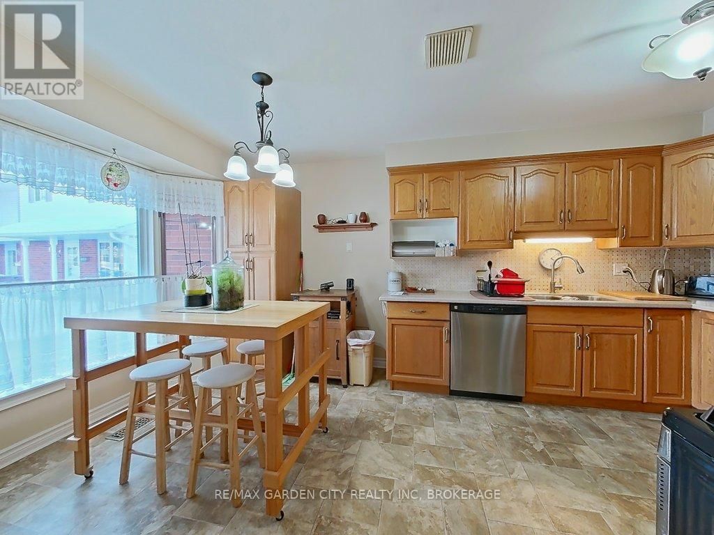 7 - 259 SCOTT STREET Image 9