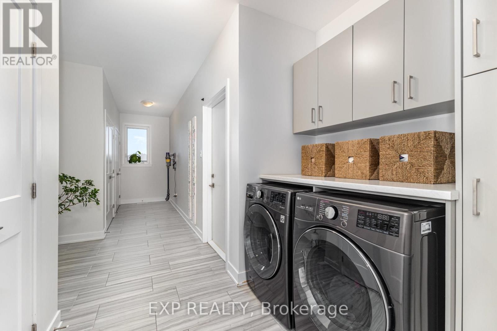 145 HAROLD JONES WAY Image 18