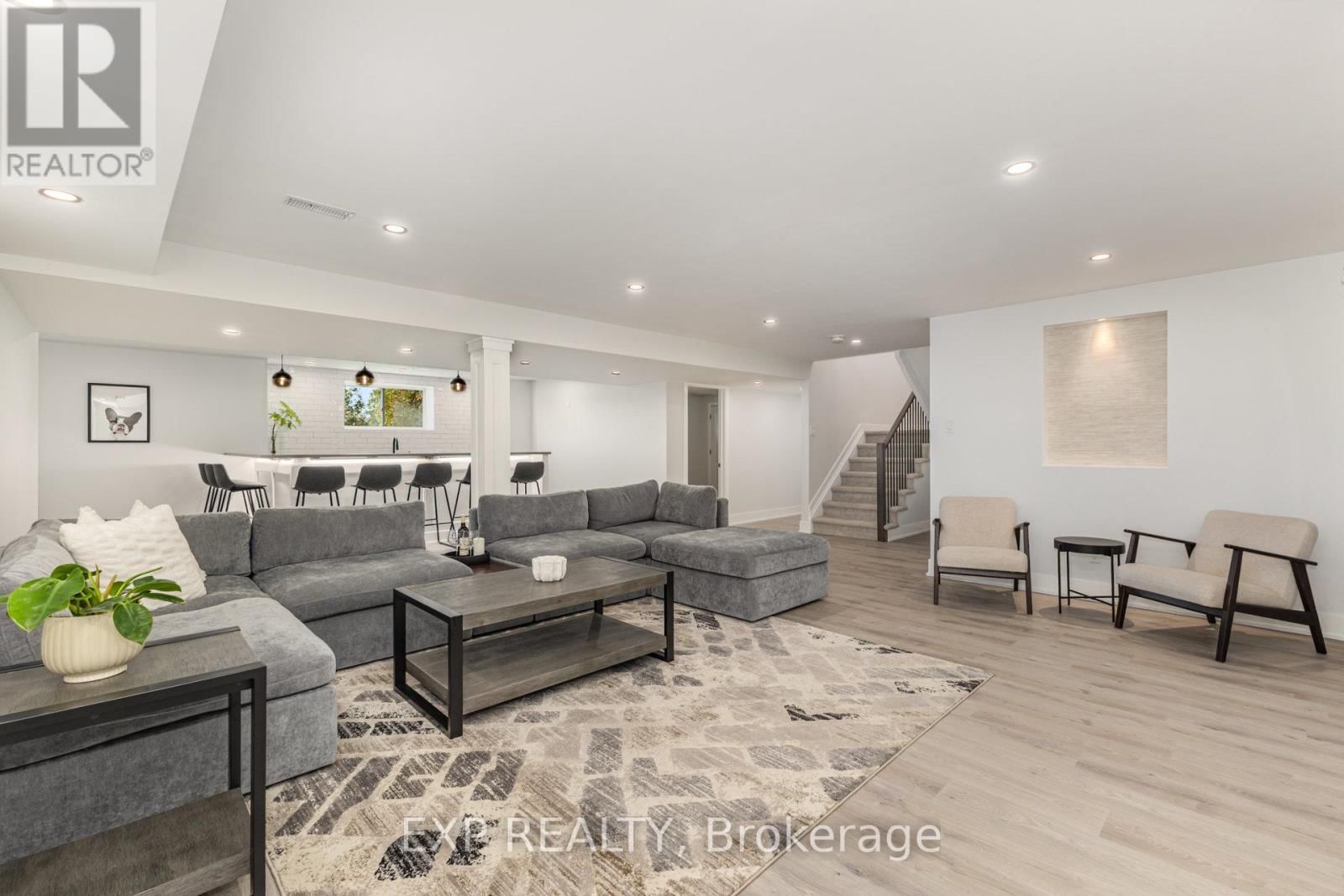 145 HAROLD JONES WAY Image 32