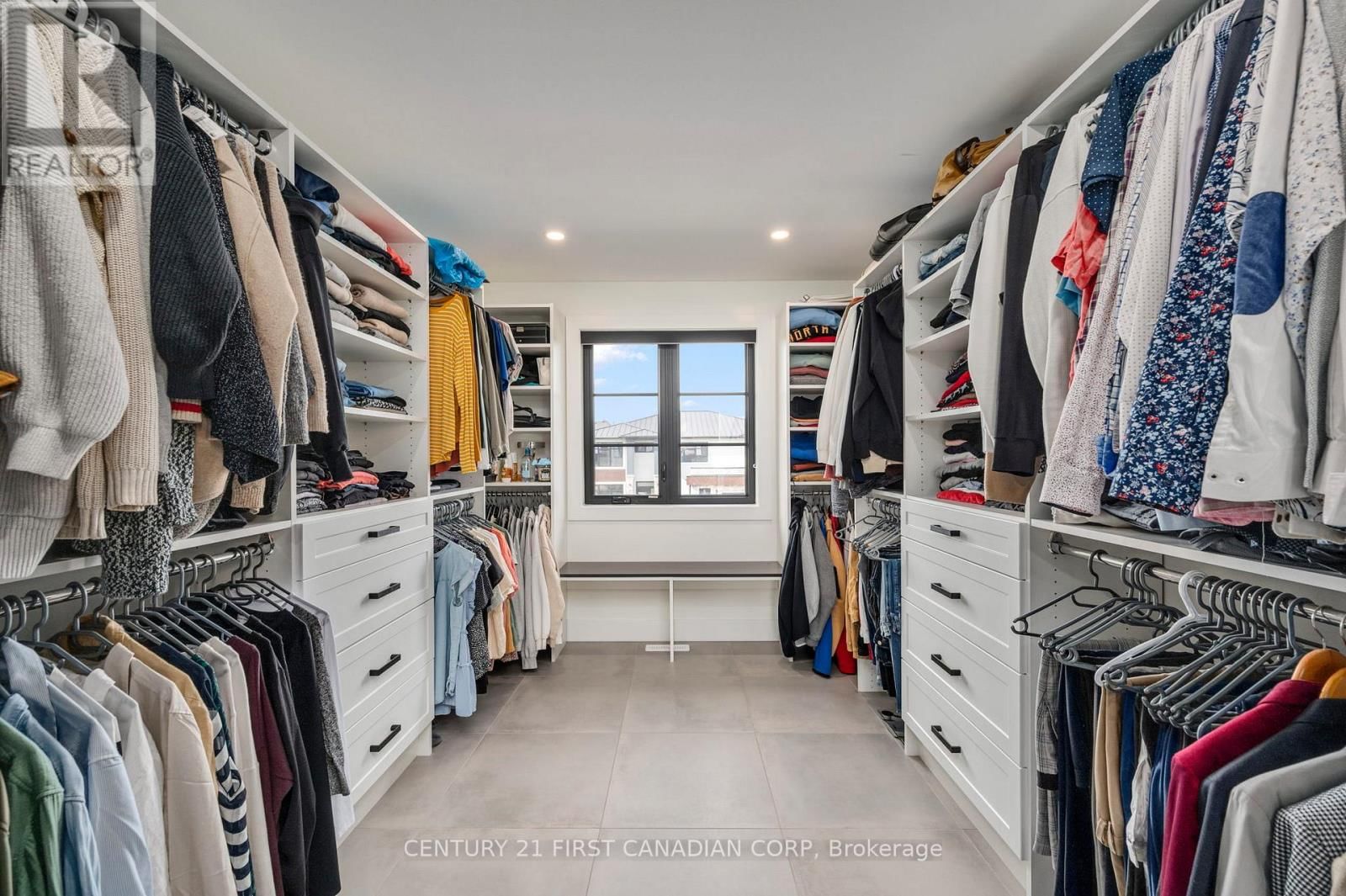 3490 SILVERLEAF CHASE Image 33