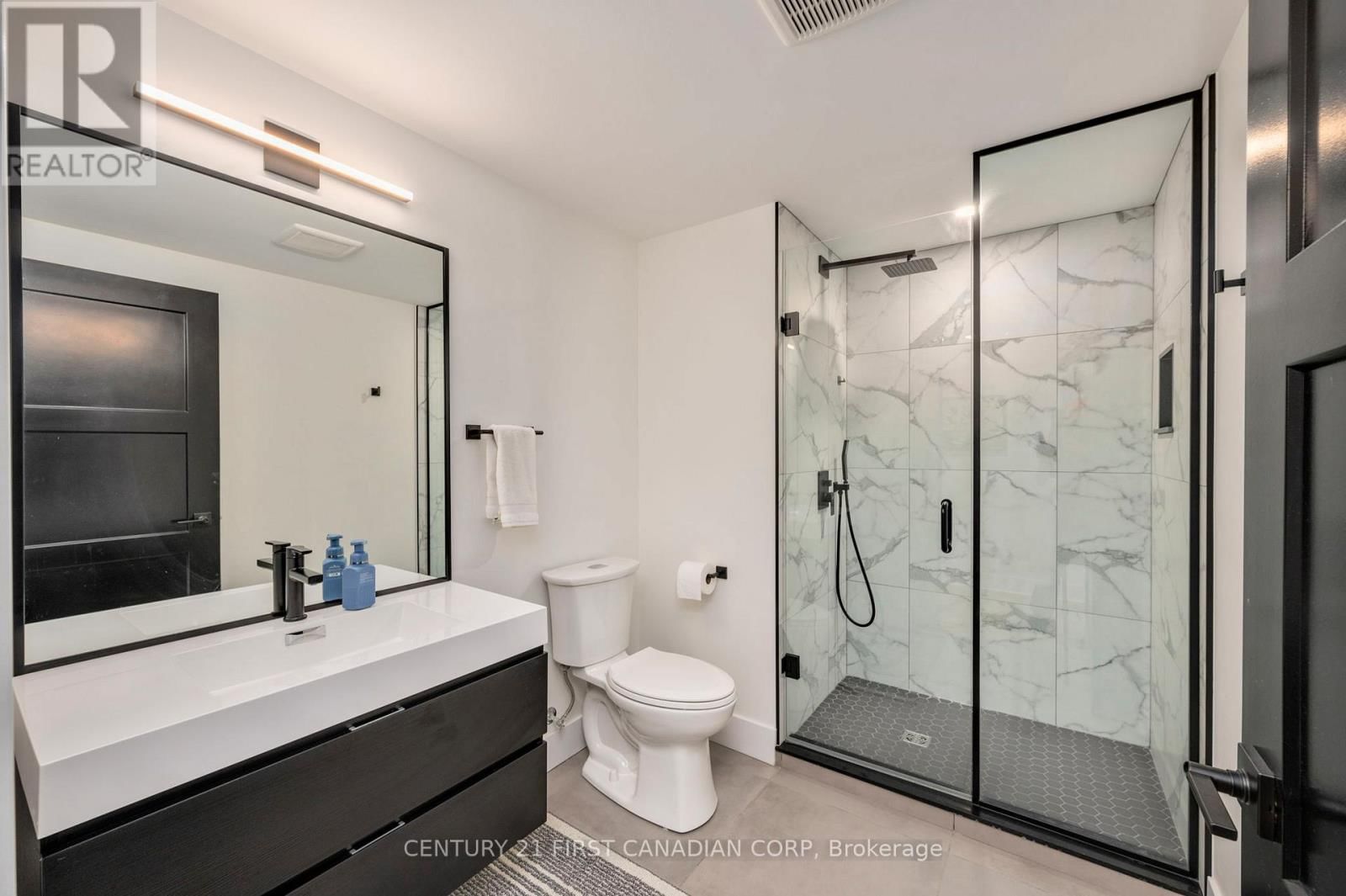 3490 SILVERLEAF CHASE Image 36