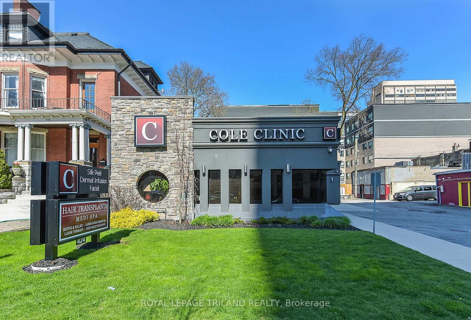 424 WATERLOO STREET Image 1