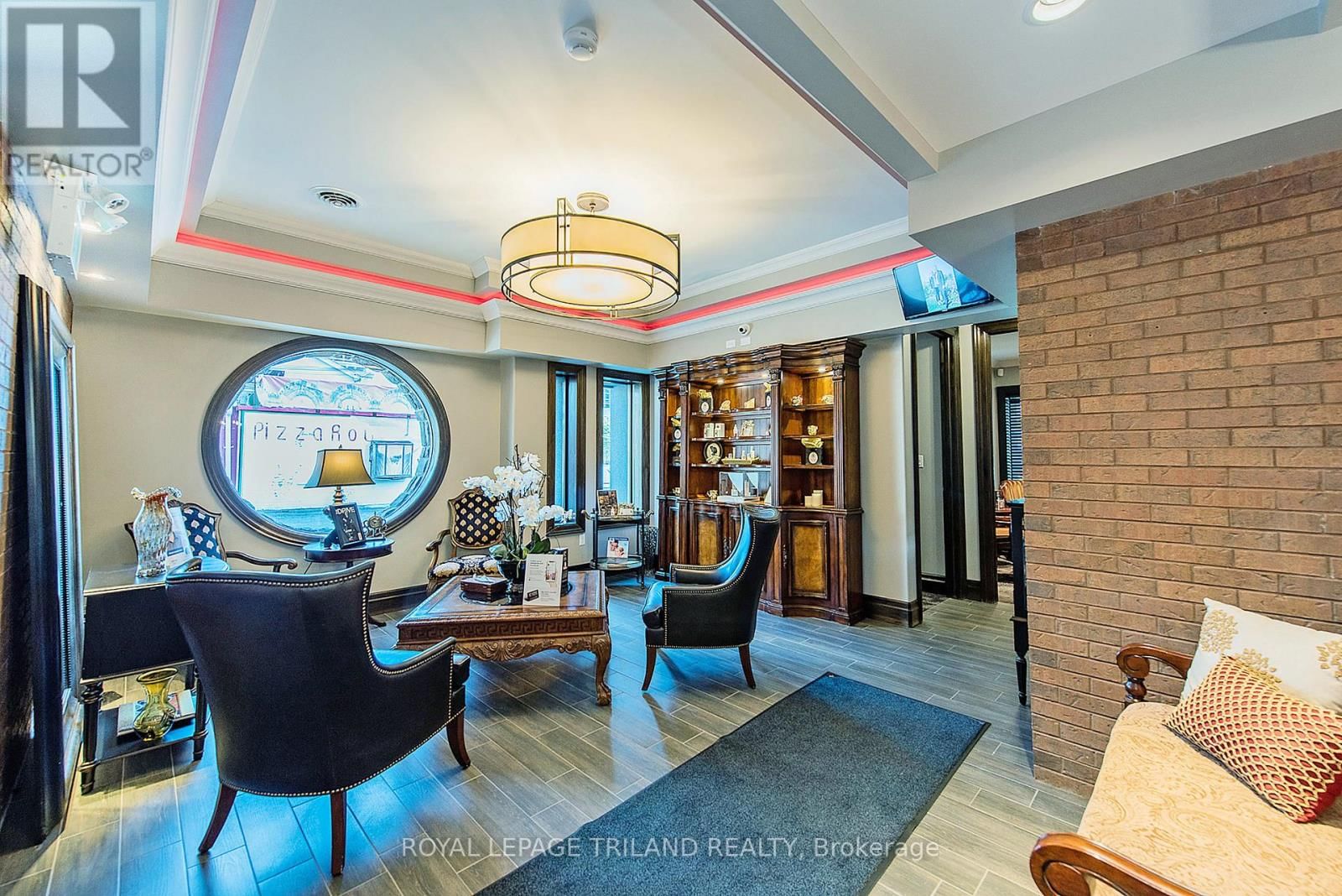 424 WATERLOO STREET Image 10