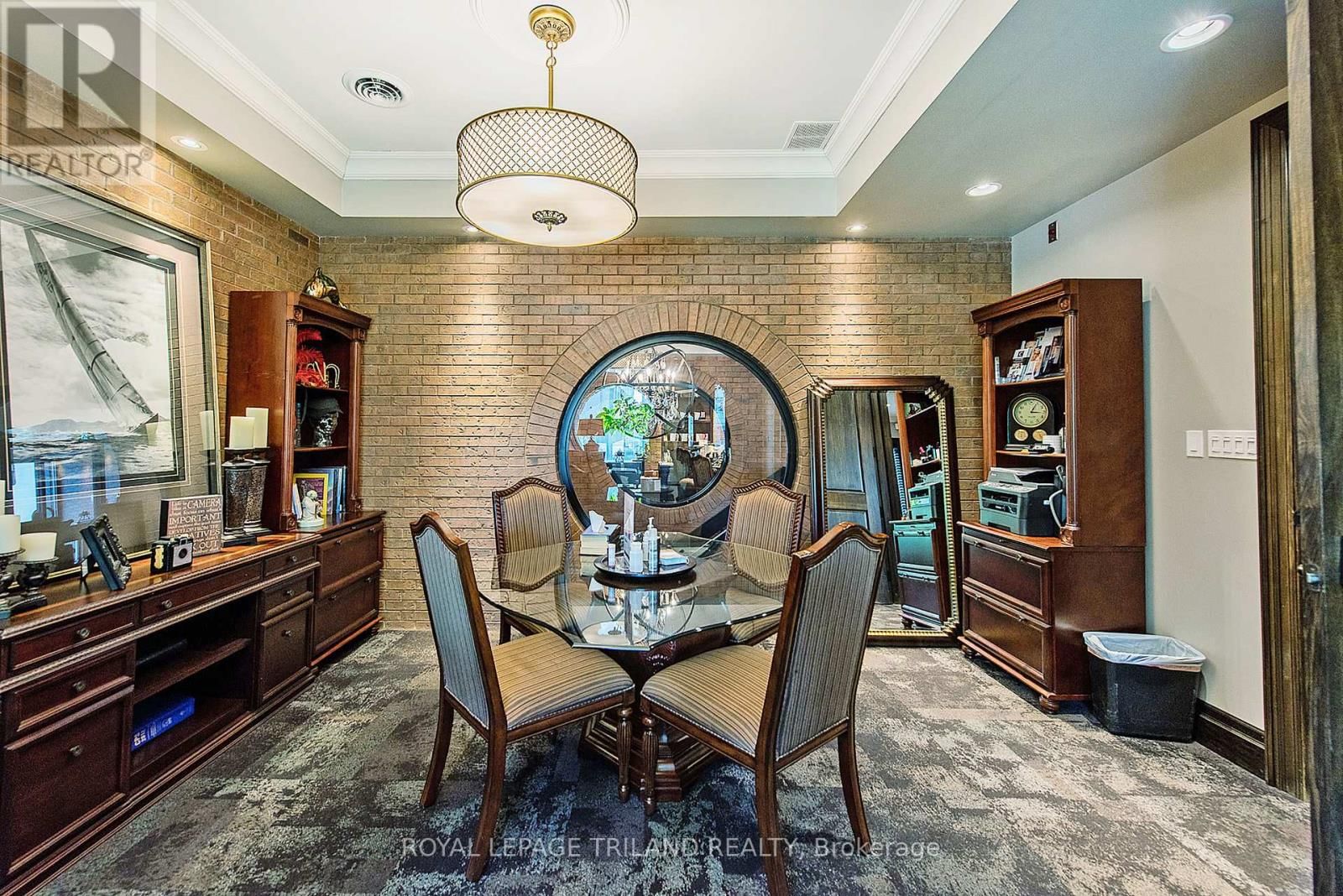 424 WATERLOO STREET Image 18