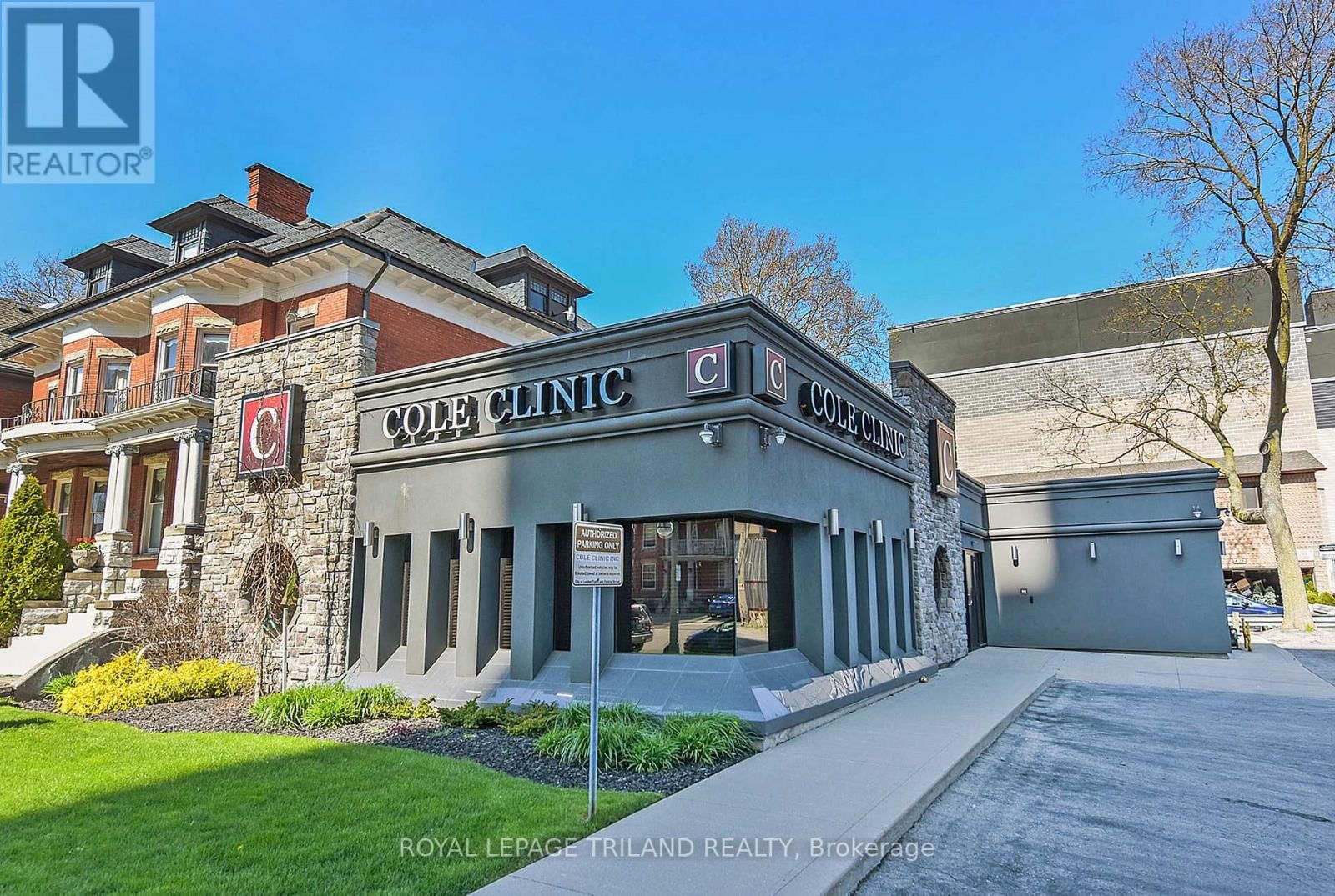 424 WATERLOO STREET Image 2