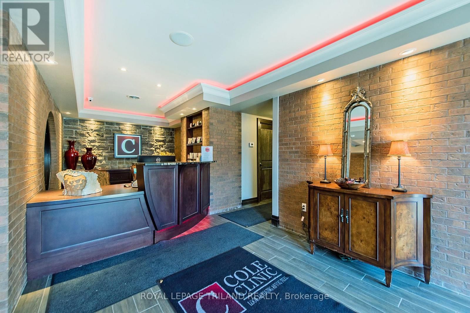 424 WATERLOO STREET Image 5