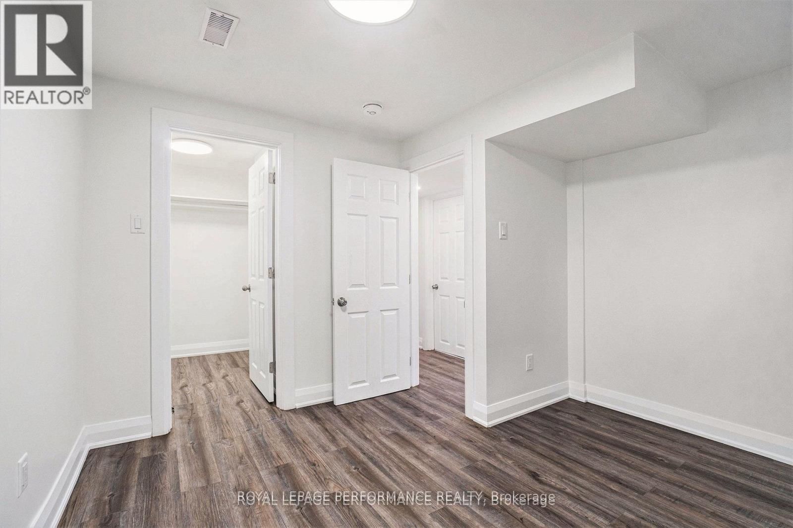 26 MAJESTIC DRIVE Image 14