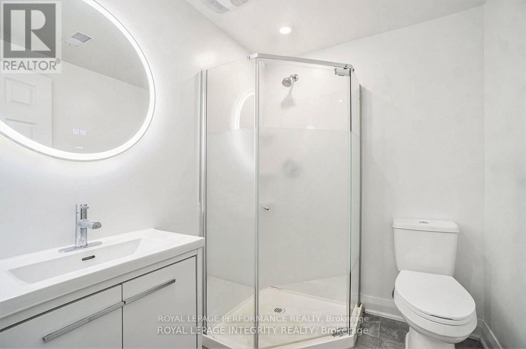 26-B MAJESTIC DRIVE Image 12