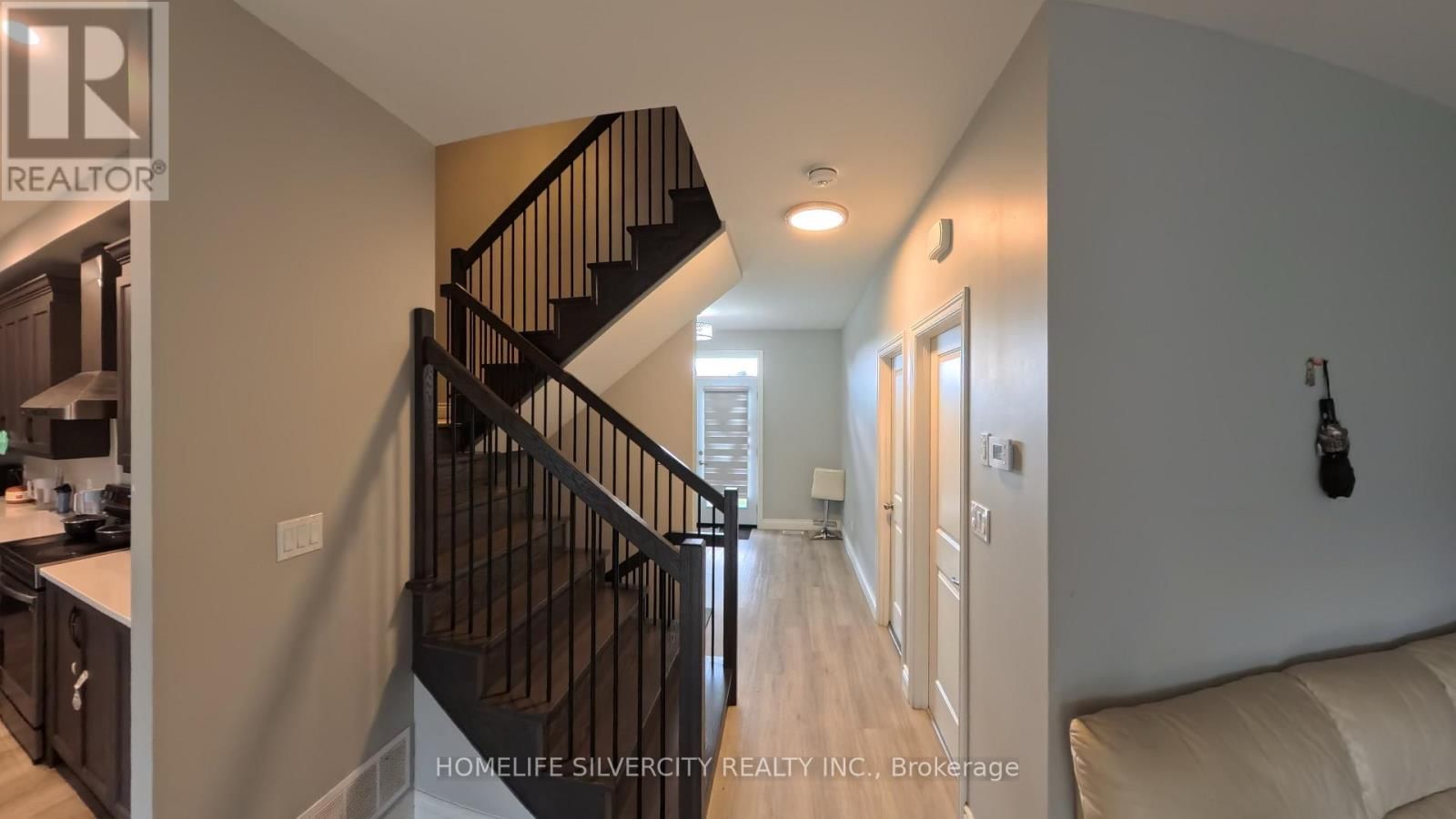 550 BONAVENTURE COURT Image 10