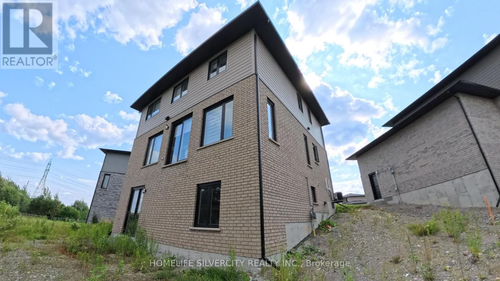 550 BONAVENTURE COURT Image 33
