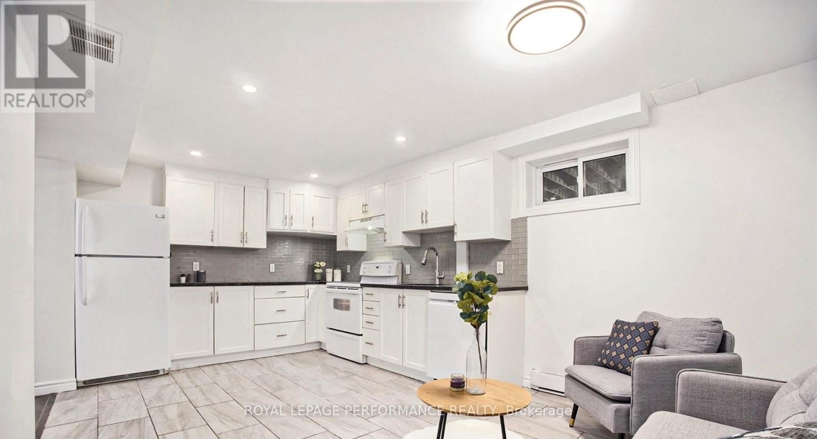 33-B MAJESTIC DRIVE Image 3