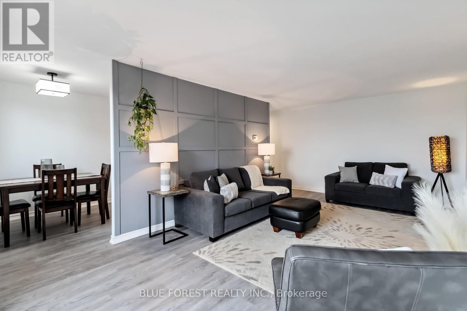 501 - 1100 JALNA BOULEVARD Image 2