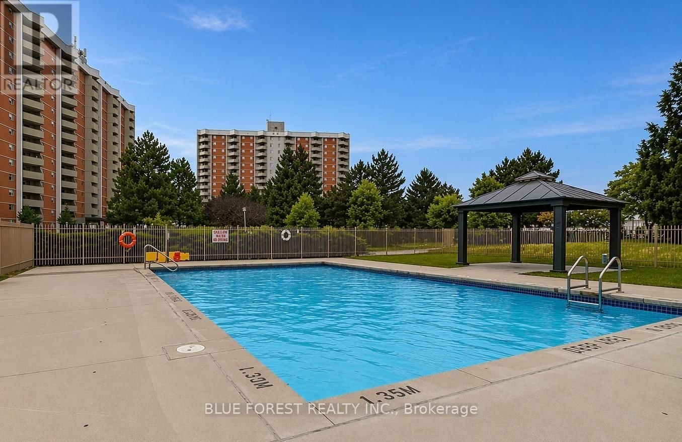 501 - 1100 JALNA BOULEVARD Image 23