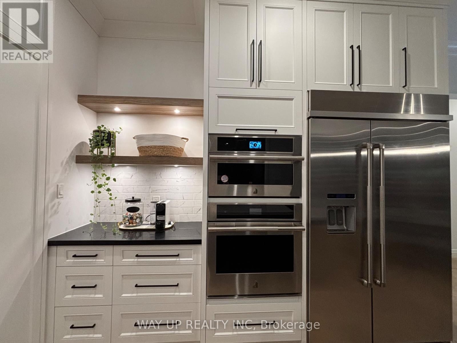 442 WARNER TERRACE Image 11