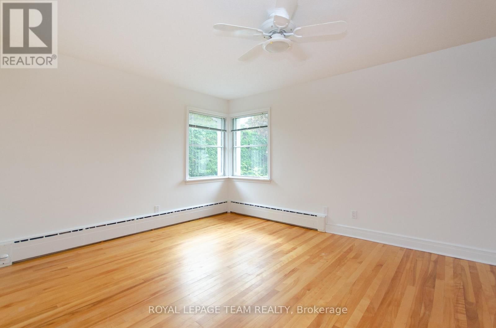 1996 CEDAR LANE TERRACE Image 6