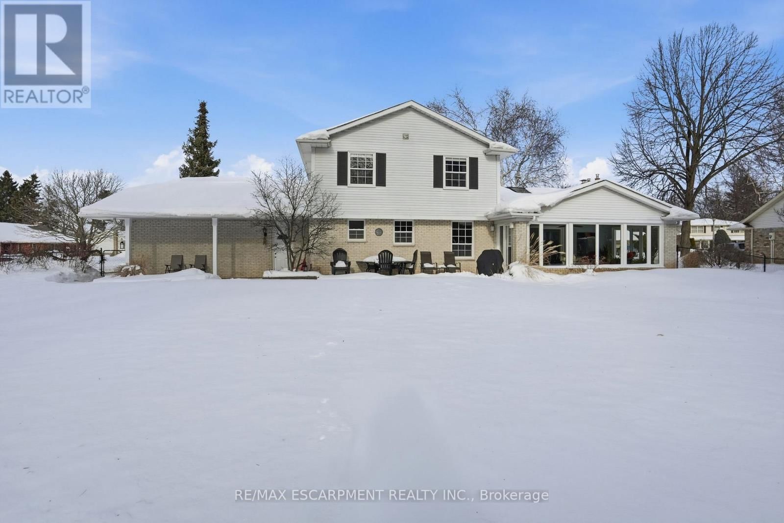 1 ACREDALE DRIVE Image 38