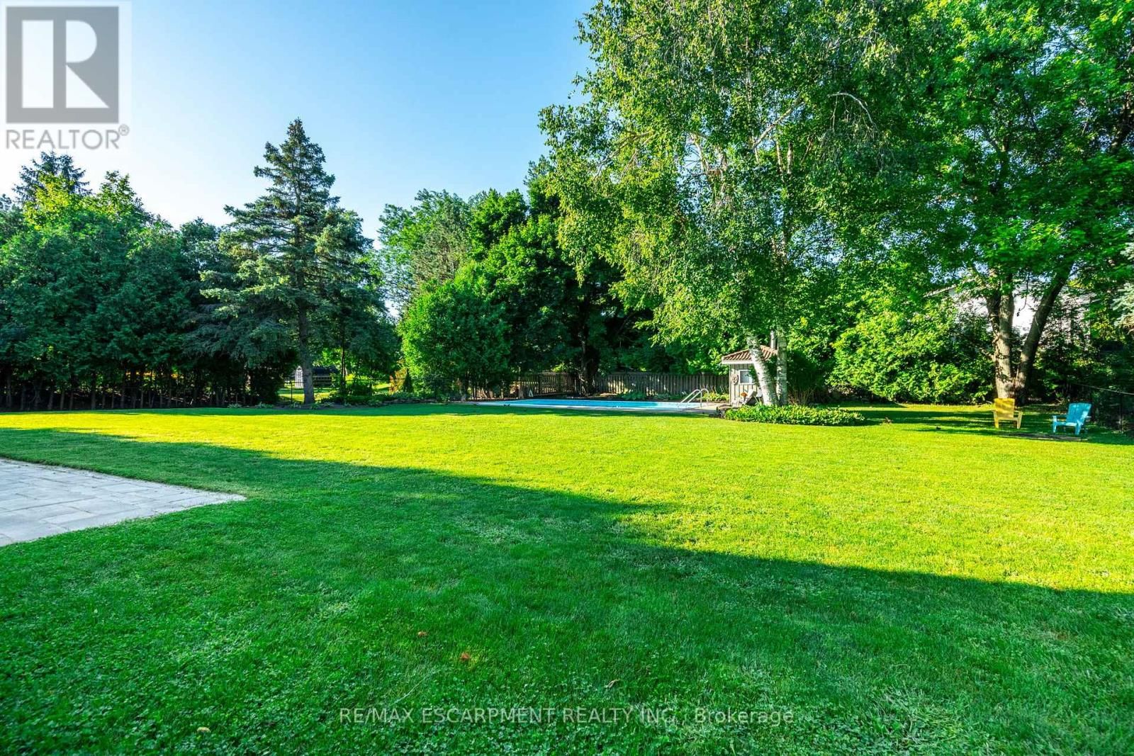 1 ACREDALE DRIVE Image 47