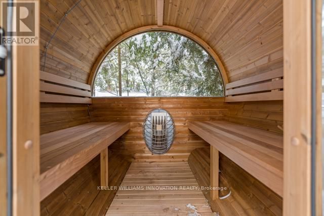 5789 NORTH KENNISIS LAKE ROAD Image 25