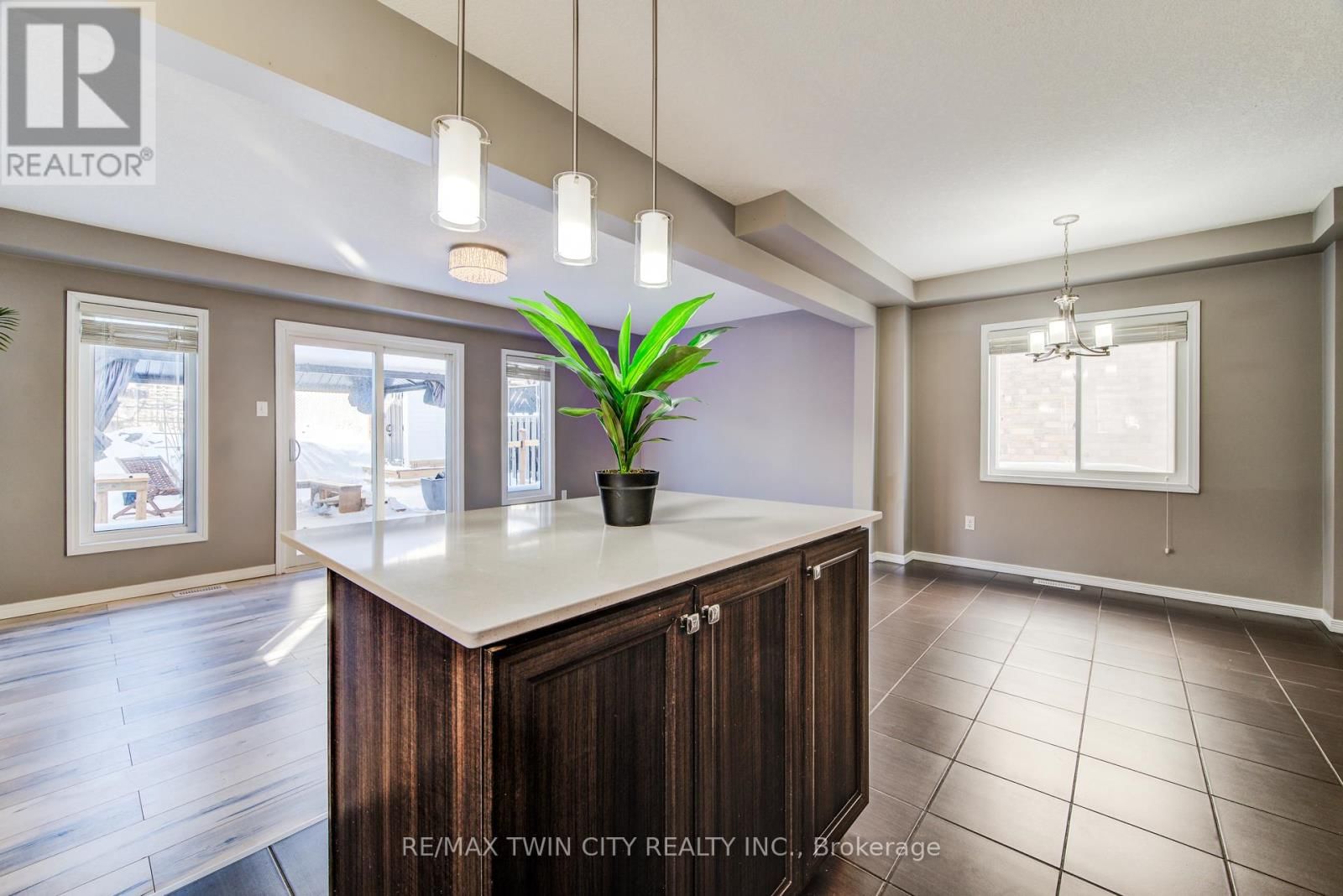 55 UPPER MERCER STREET Image 19