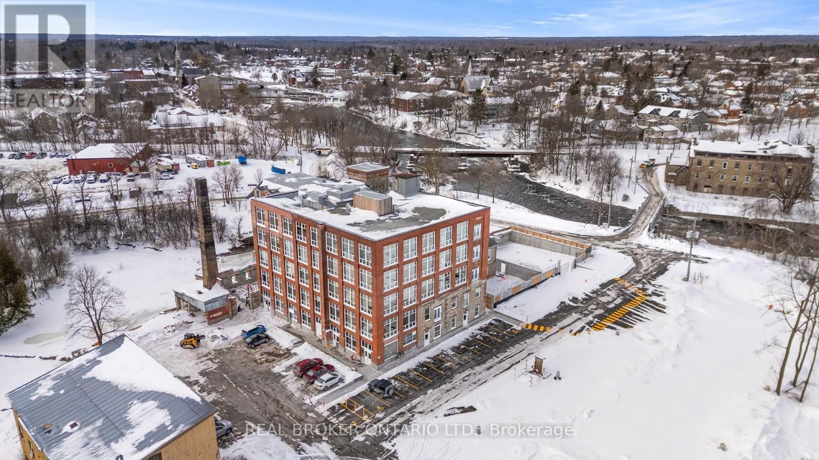 003 - 150 MILL STREET Image 45