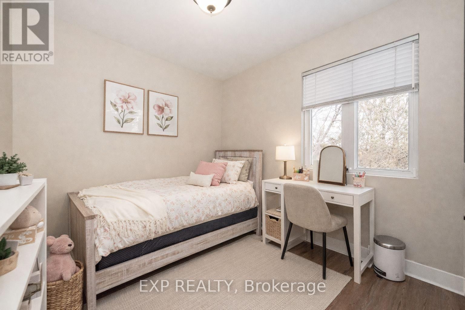 59 CONCORD STREET NORTH Image 16