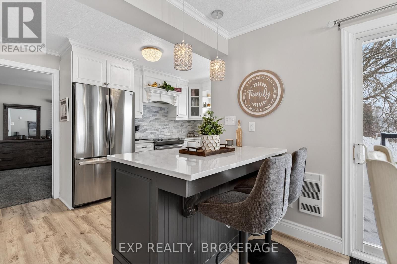 760 CEDAR PARK LANE Image 11