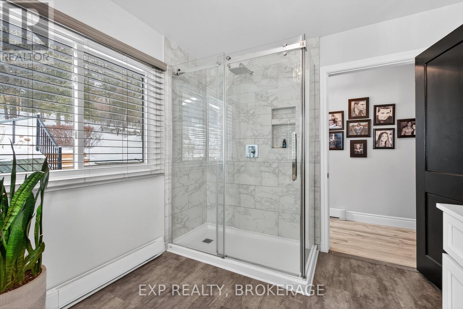 760 CEDAR PARK LANE Image 21