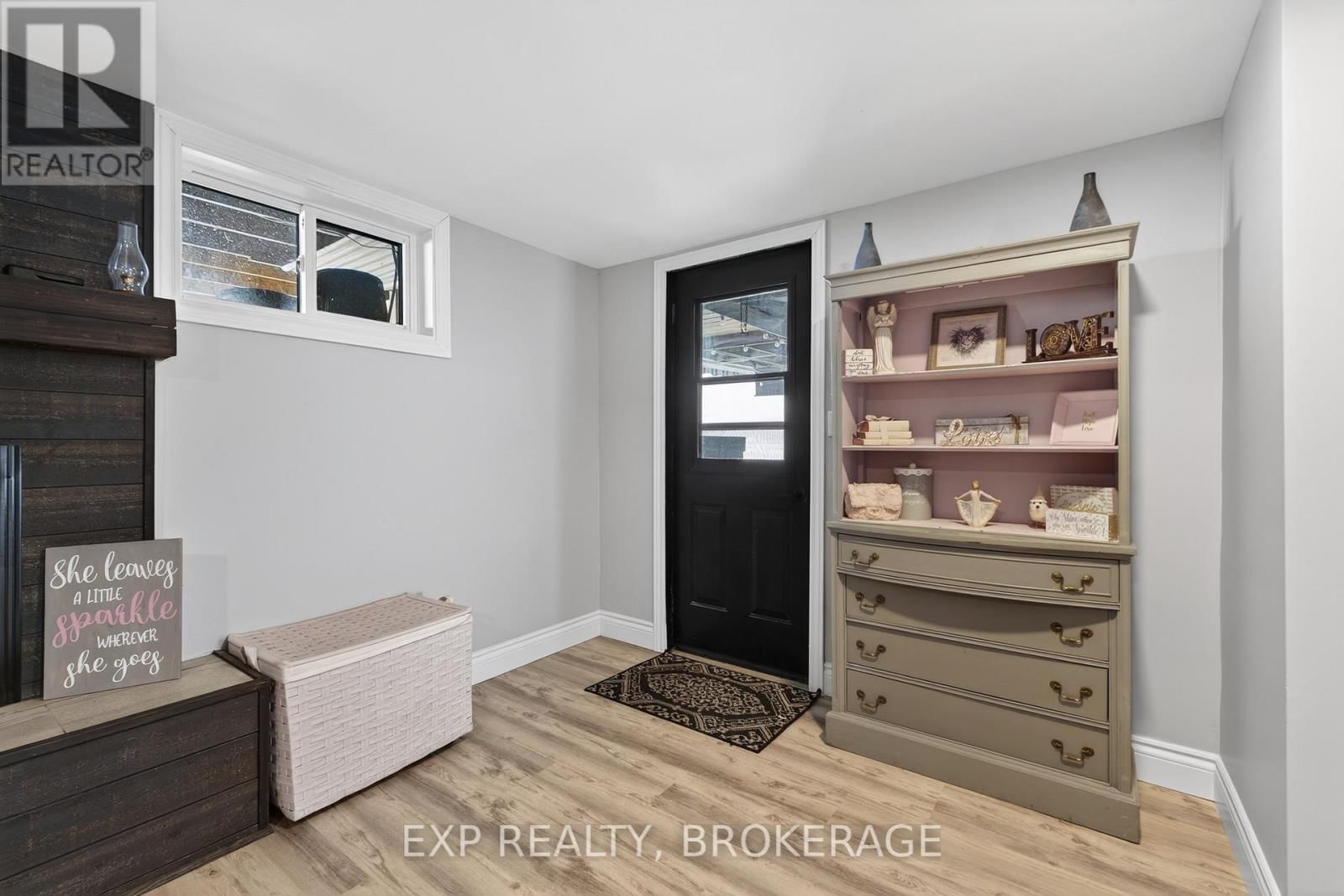 760 CEDAR PARK LANE Image 26