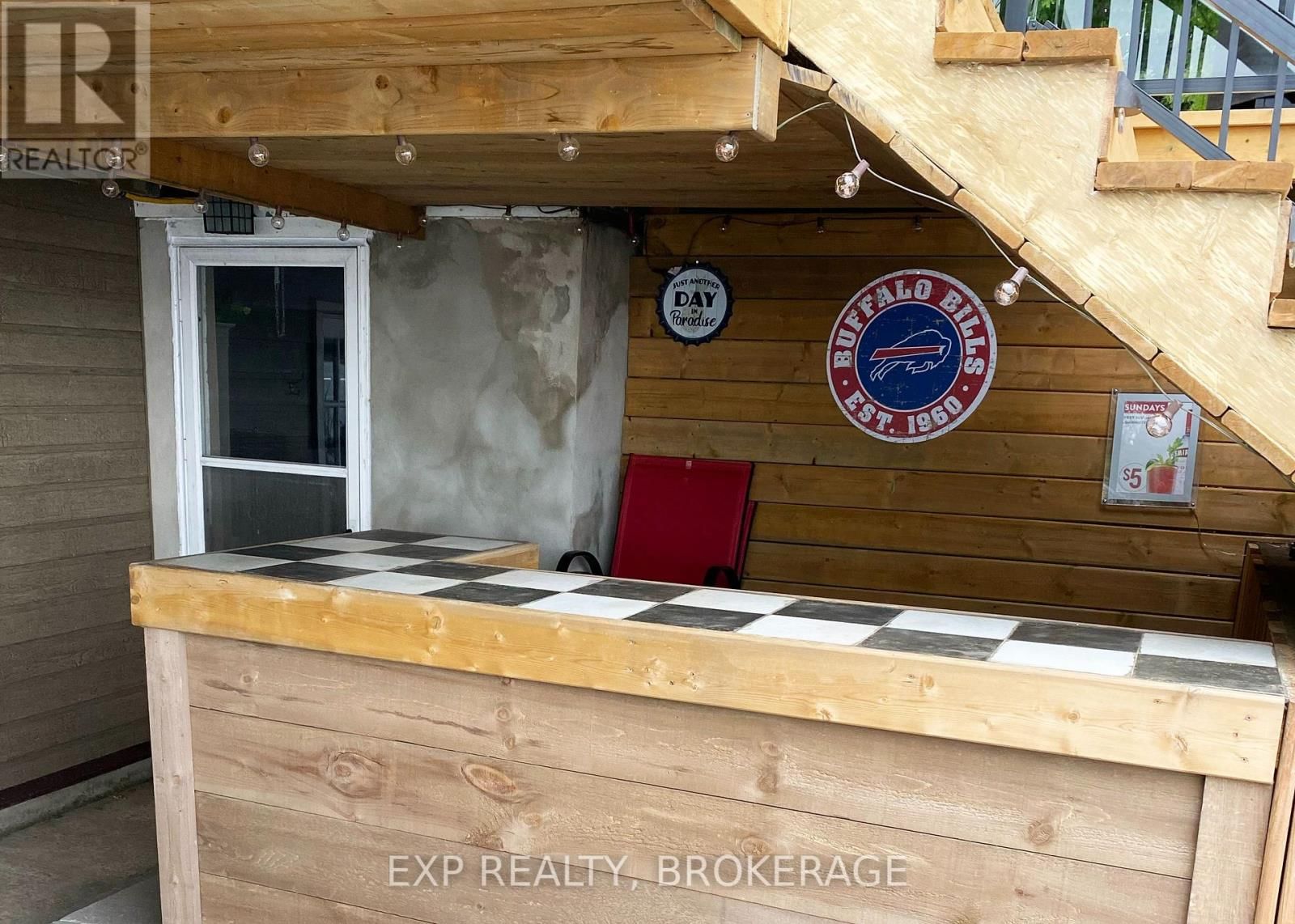 760 CEDAR PARK LANE Image 45