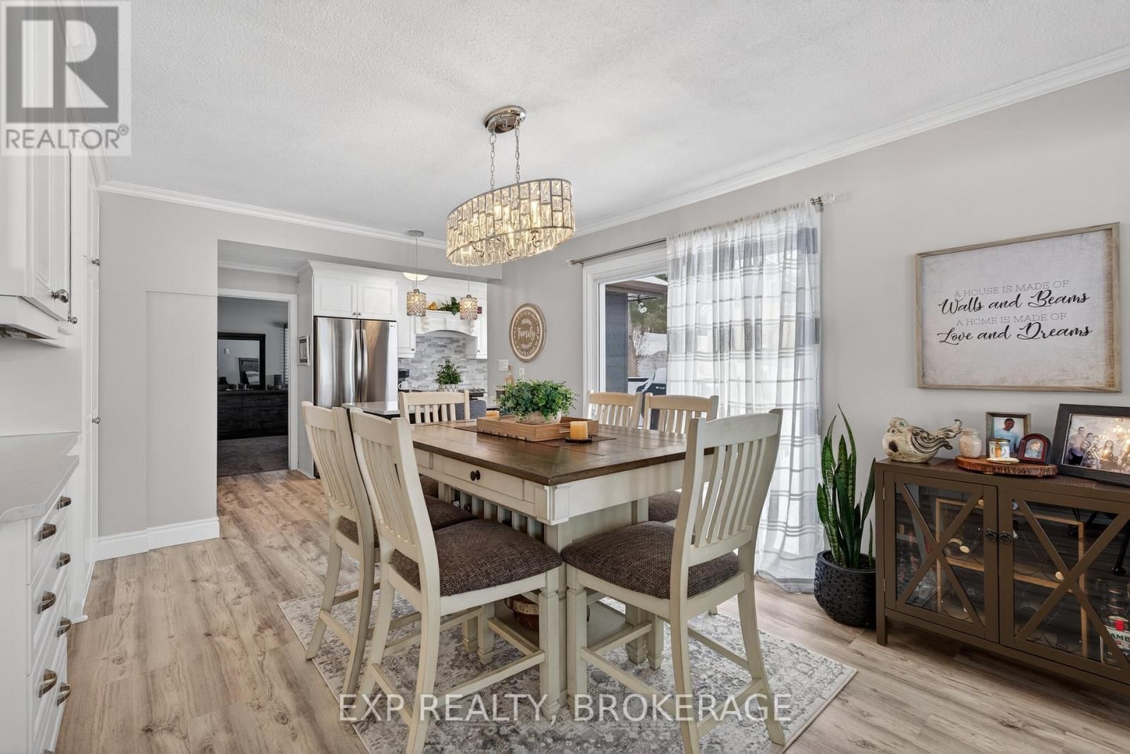 760 CEDAR PARK LANE Image 9