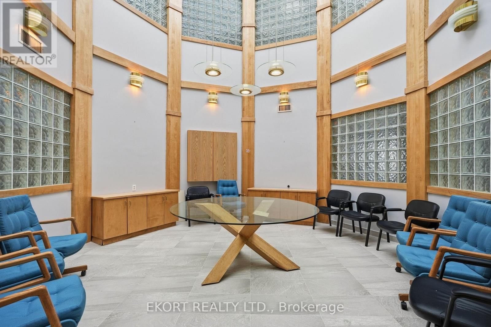 149 NORTH MURRAY STREET Image 12