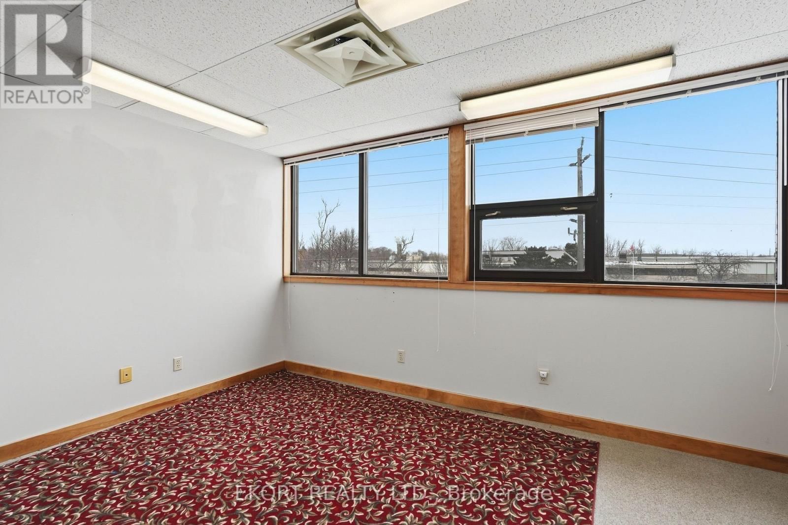 149 NORTH MURRAY STREET Image 17