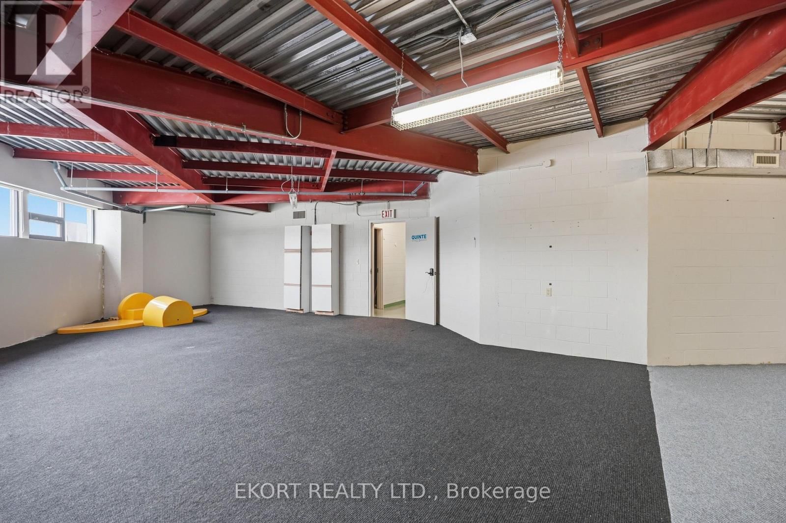 149 NORTH MURRAY STREET Image 27