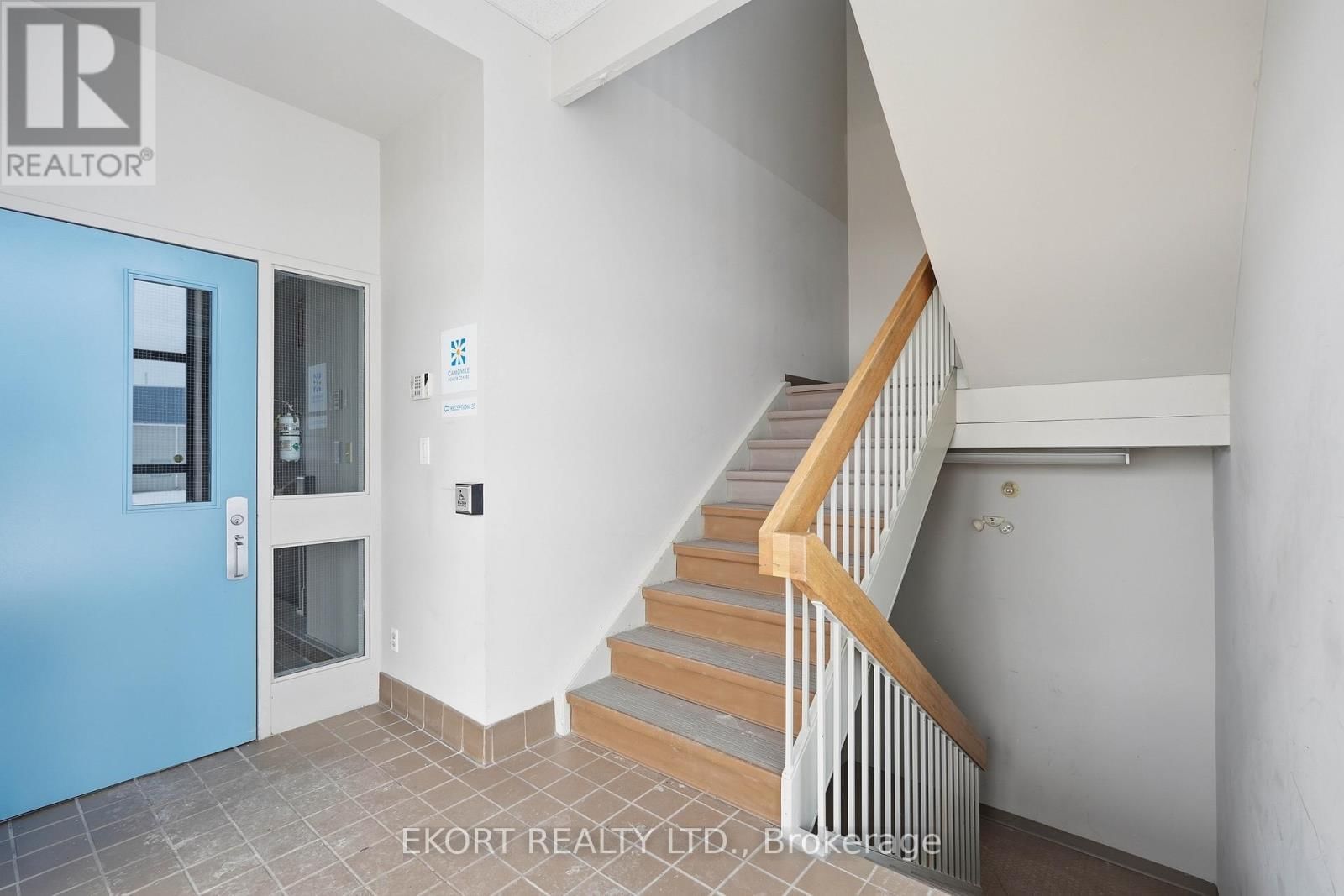 149 NORTH MURRAY STREET Image 7