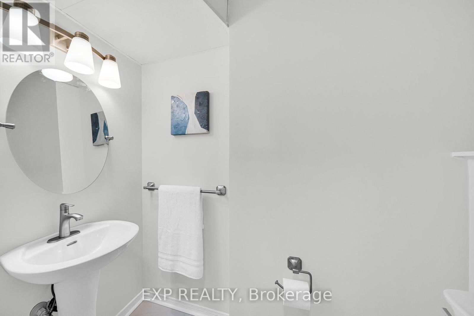 14 SANDCLIFFE TERRACE Image 36