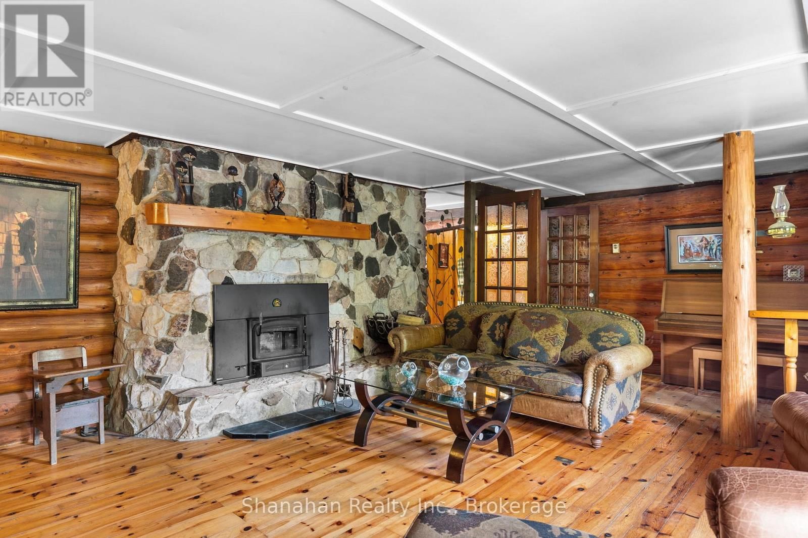 579 CAPE HURD ROAD Image 19