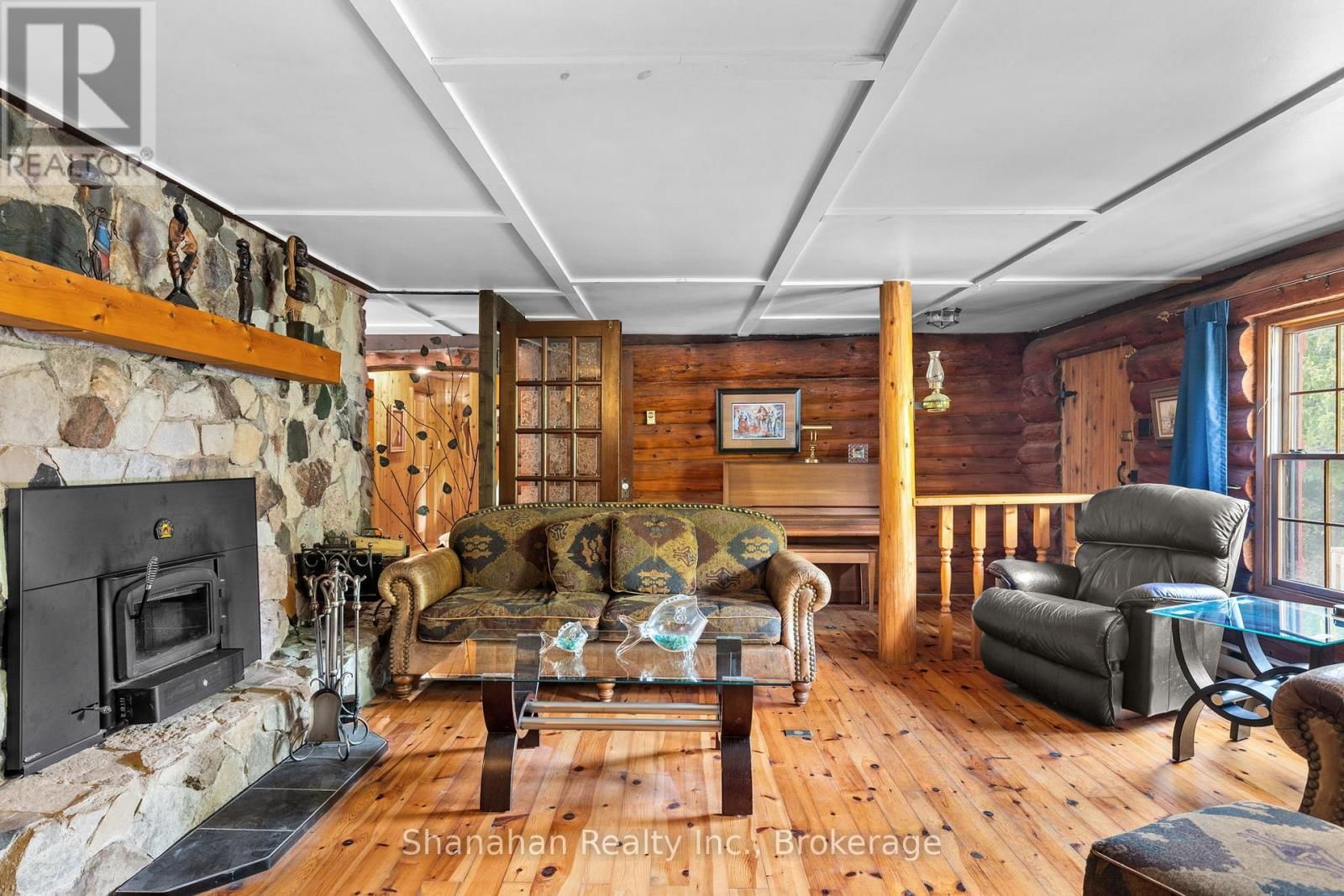 579 CAPE HURD ROAD Image 21