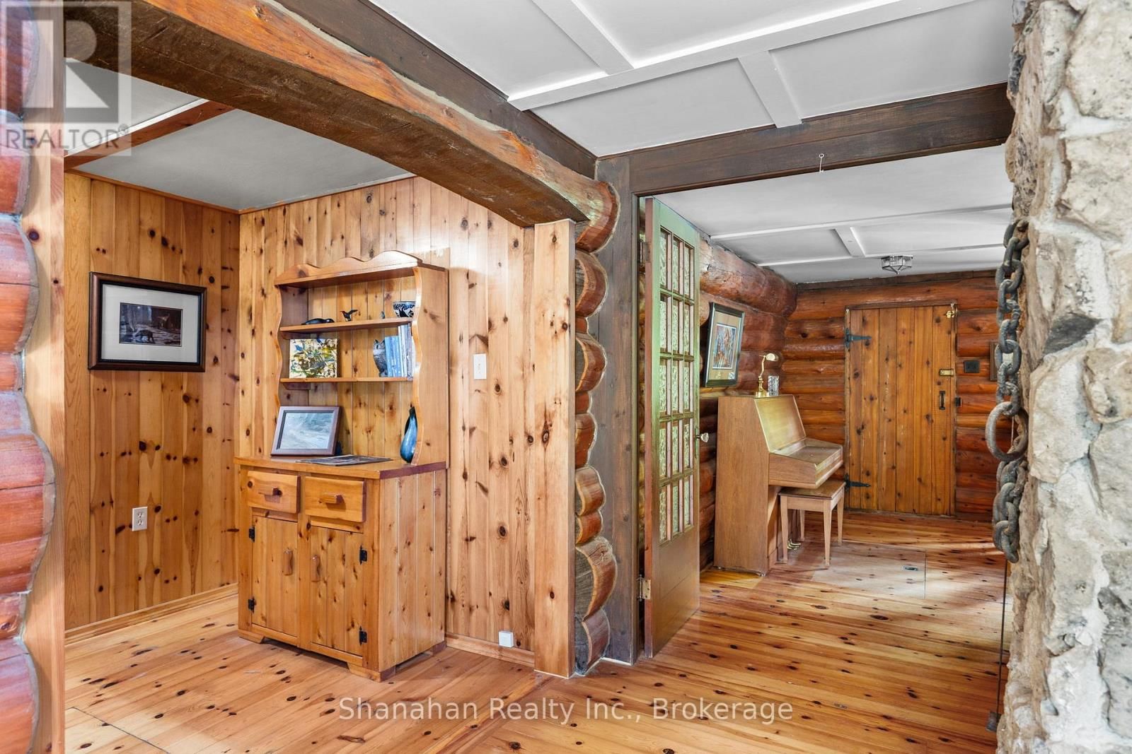 579 CAPE HURD ROAD Image 22