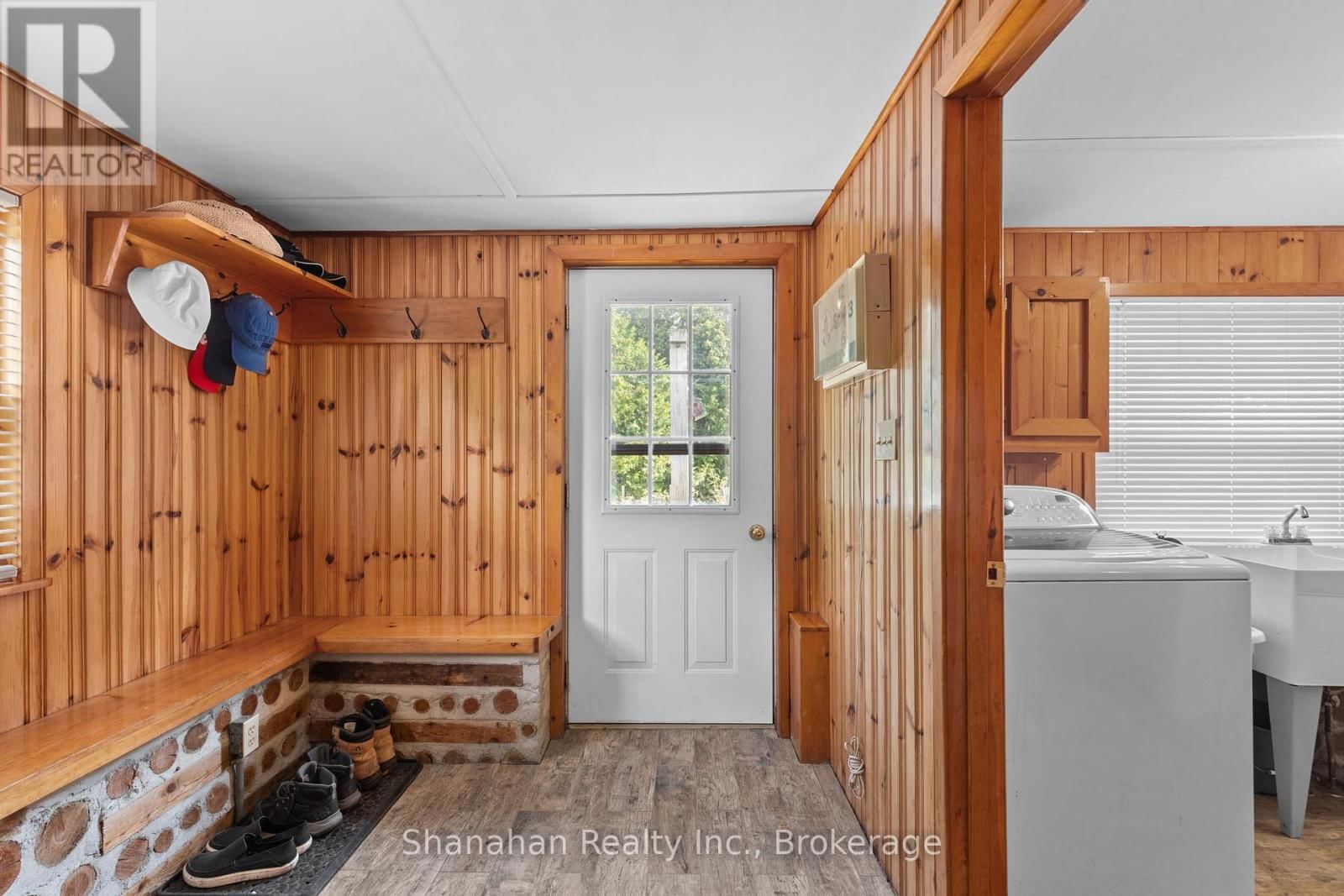 579 CAPE HURD ROAD Image 7