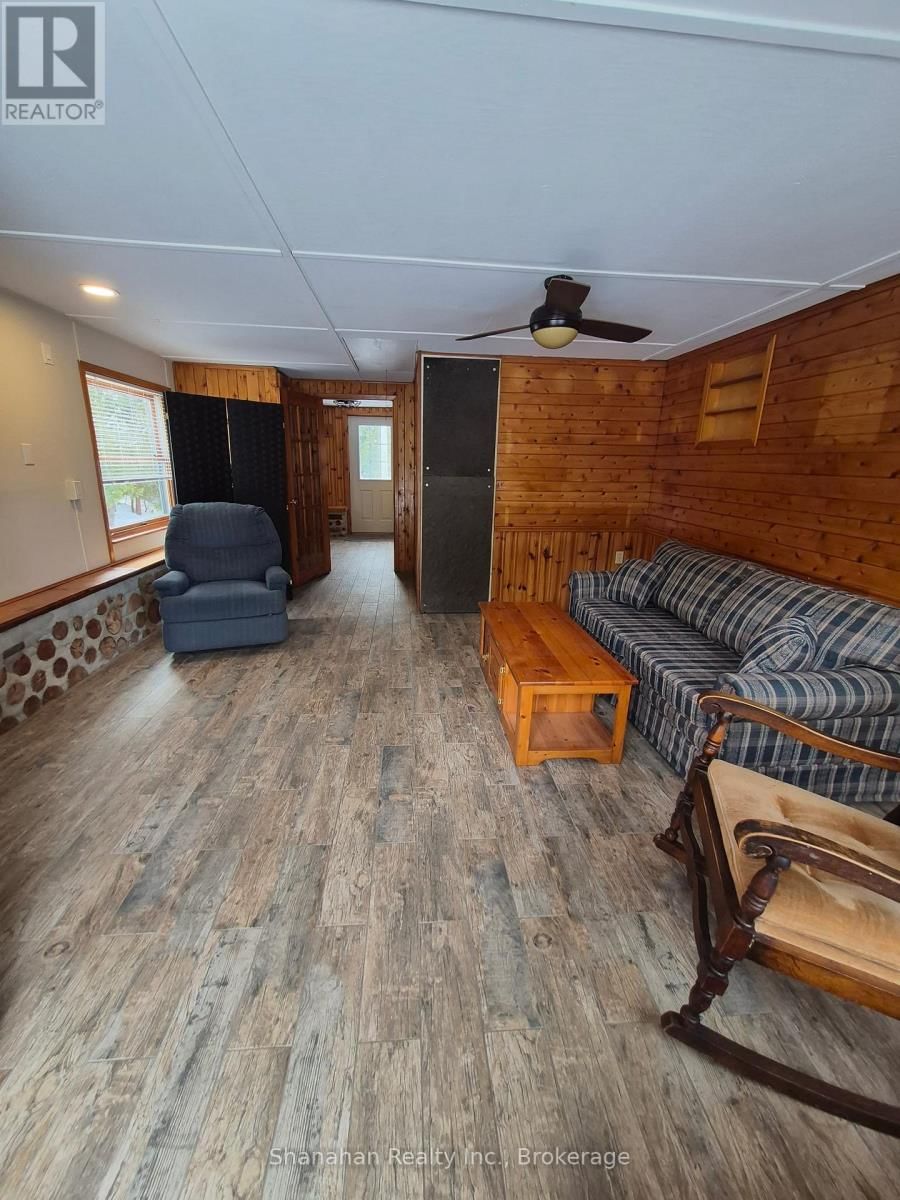 579 CAPE HURD ROAD Image 8