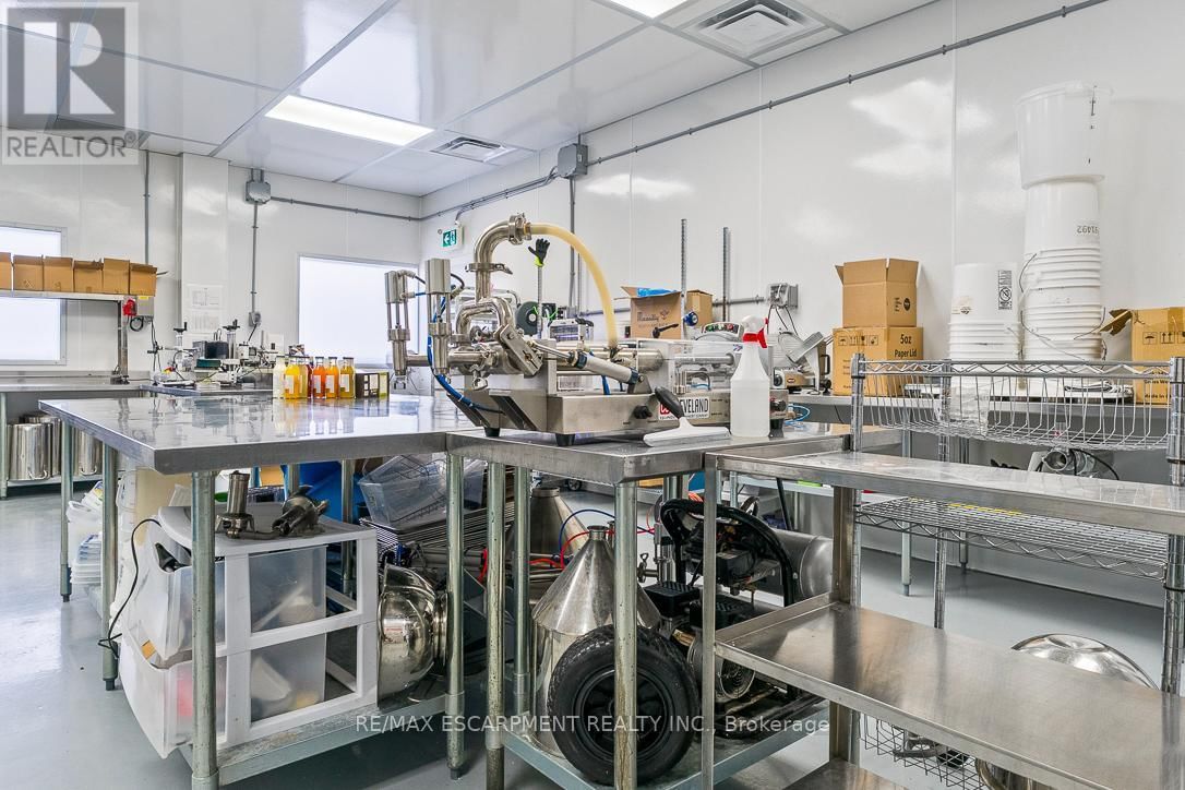 5 - 70 MONARCH ROAD Image 20