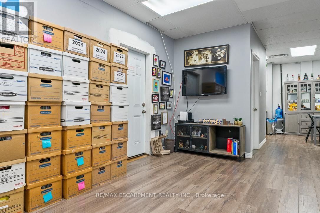 5 - 70 MONARCH ROAD Image 29