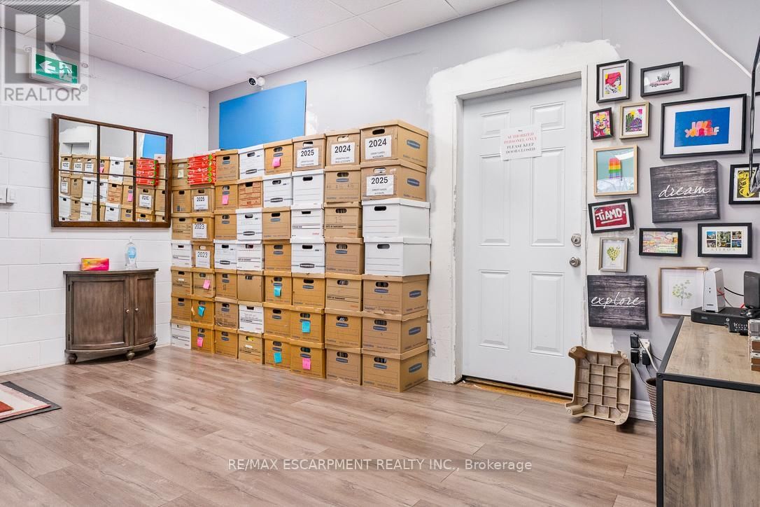 5 - 70 MONARCH ROAD Image 32