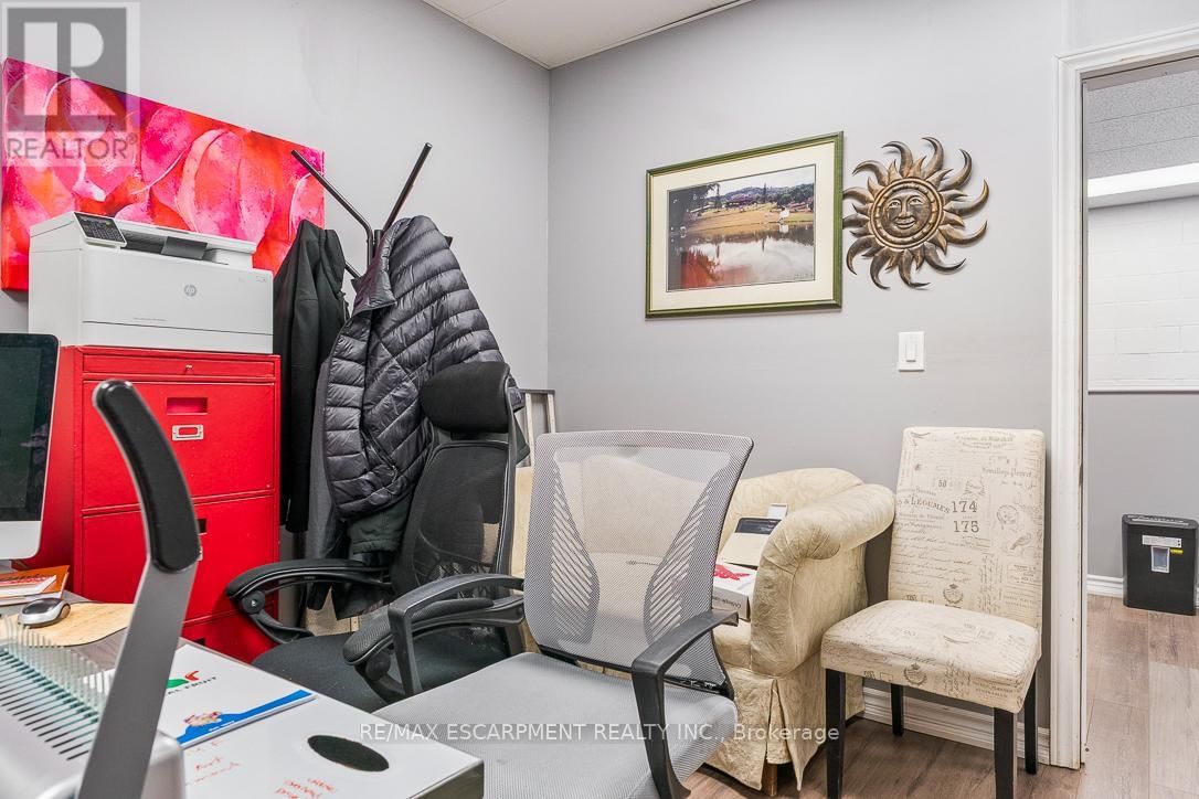 5 - 70 MONARCH ROAD Image 37