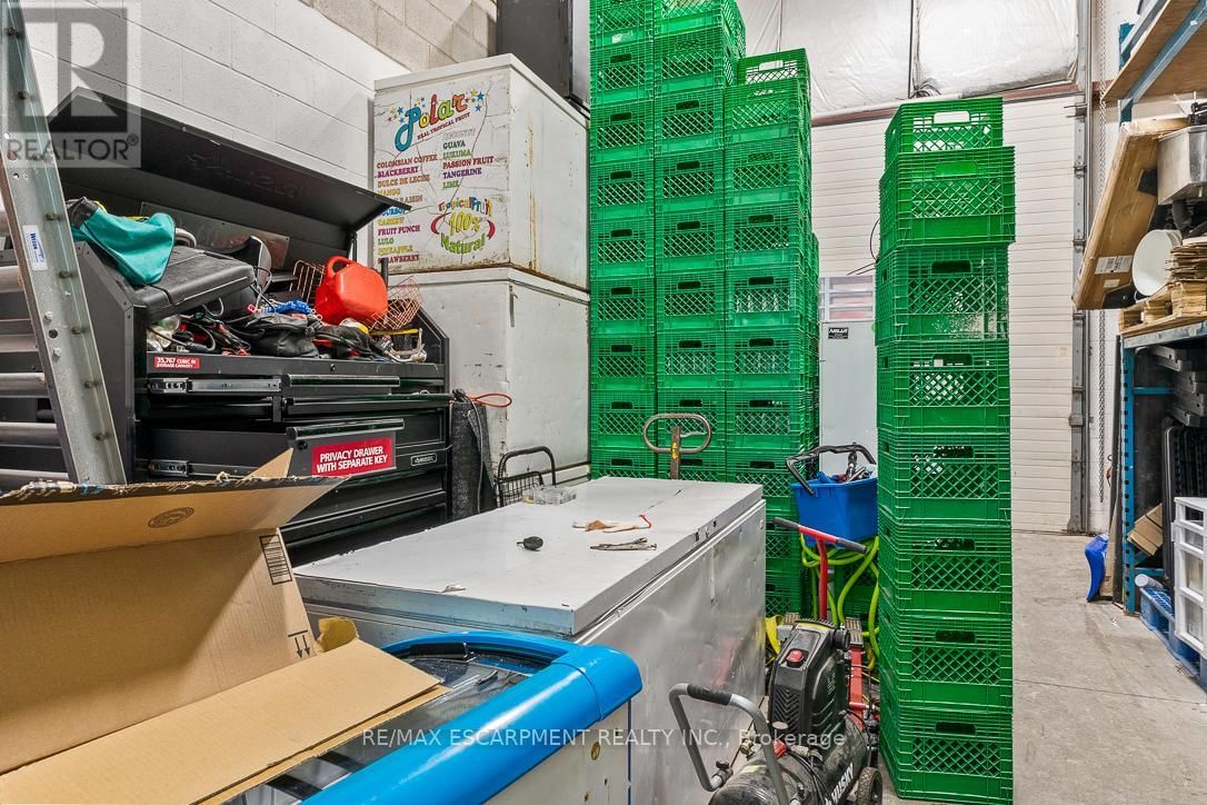 5 - 70 MONARCH ROAD Image 8